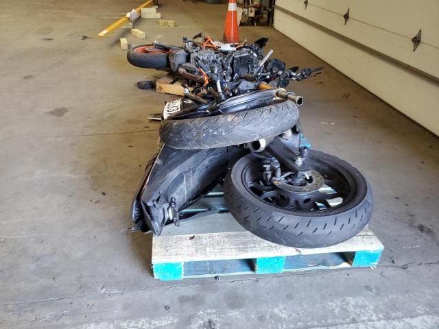 2019 YAMAHA YZFR3 MH3RH17Y0KK001854