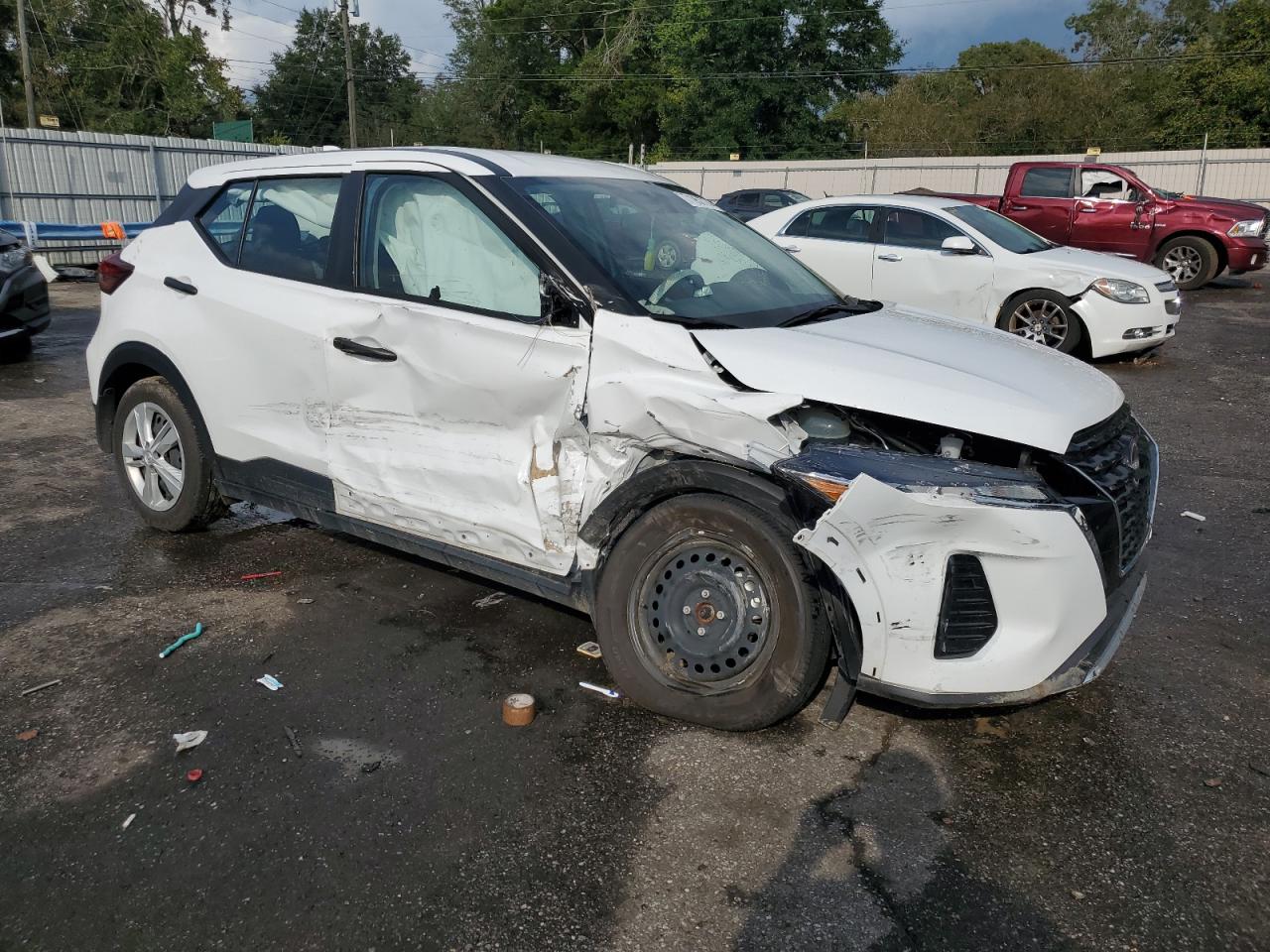 Lot #2955276501 2024 NISSAN KICKS S