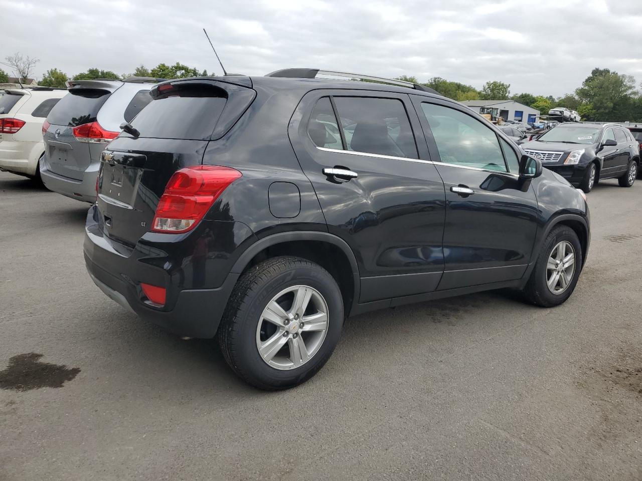 Lot #2959875382 2020 CHEVROLET TRAX 1LT