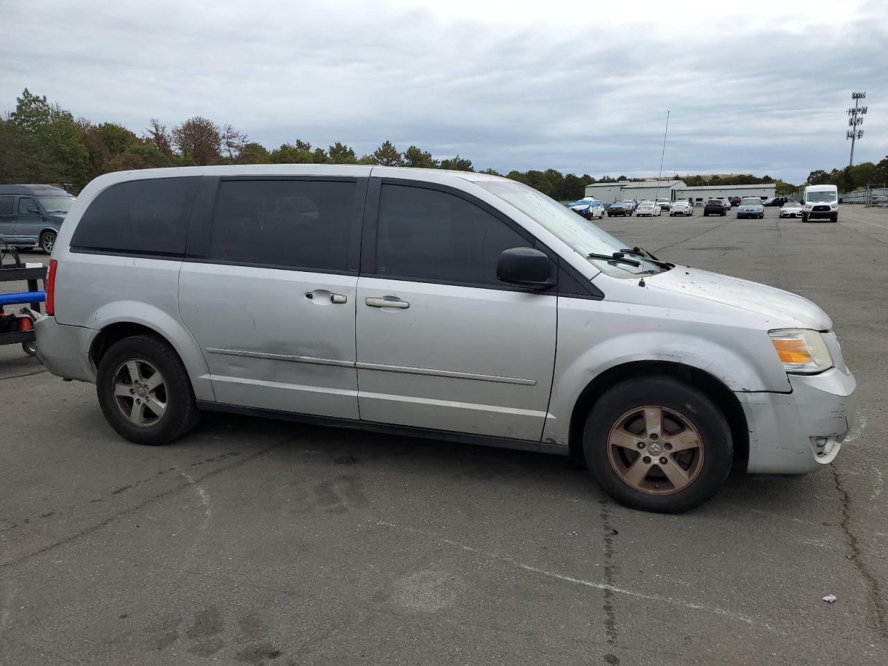 Lot #2904801174 2010 DODGE GRAND CARA