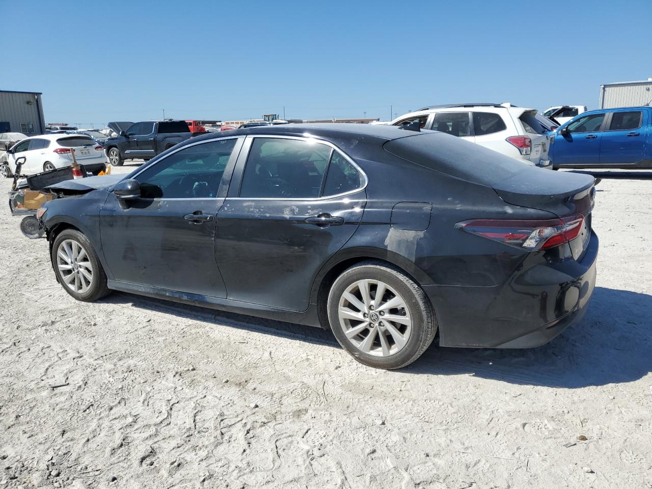 Lot #2994163372 2023 TOYOTA CAMRY LE