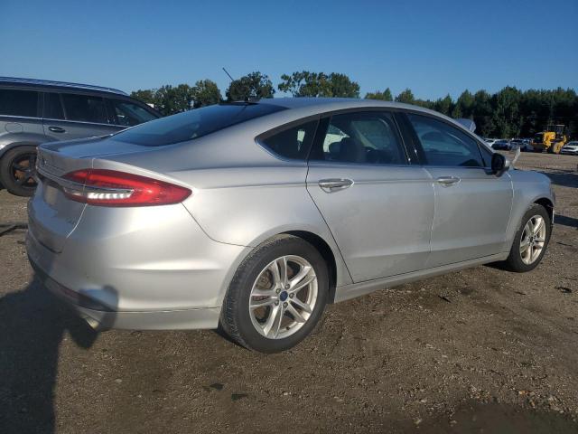 VIN 3FA6P0H71JR135616 2018 Ford Fusion, SE no.3