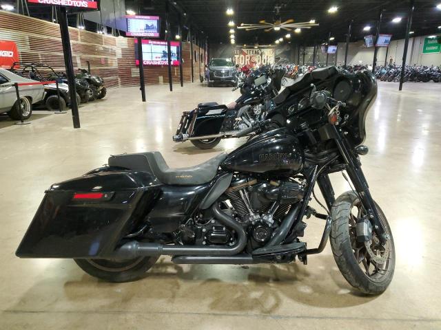 2022 HARLEY-DAVIDSON FLHXST - 1HD1ABL16NB670695