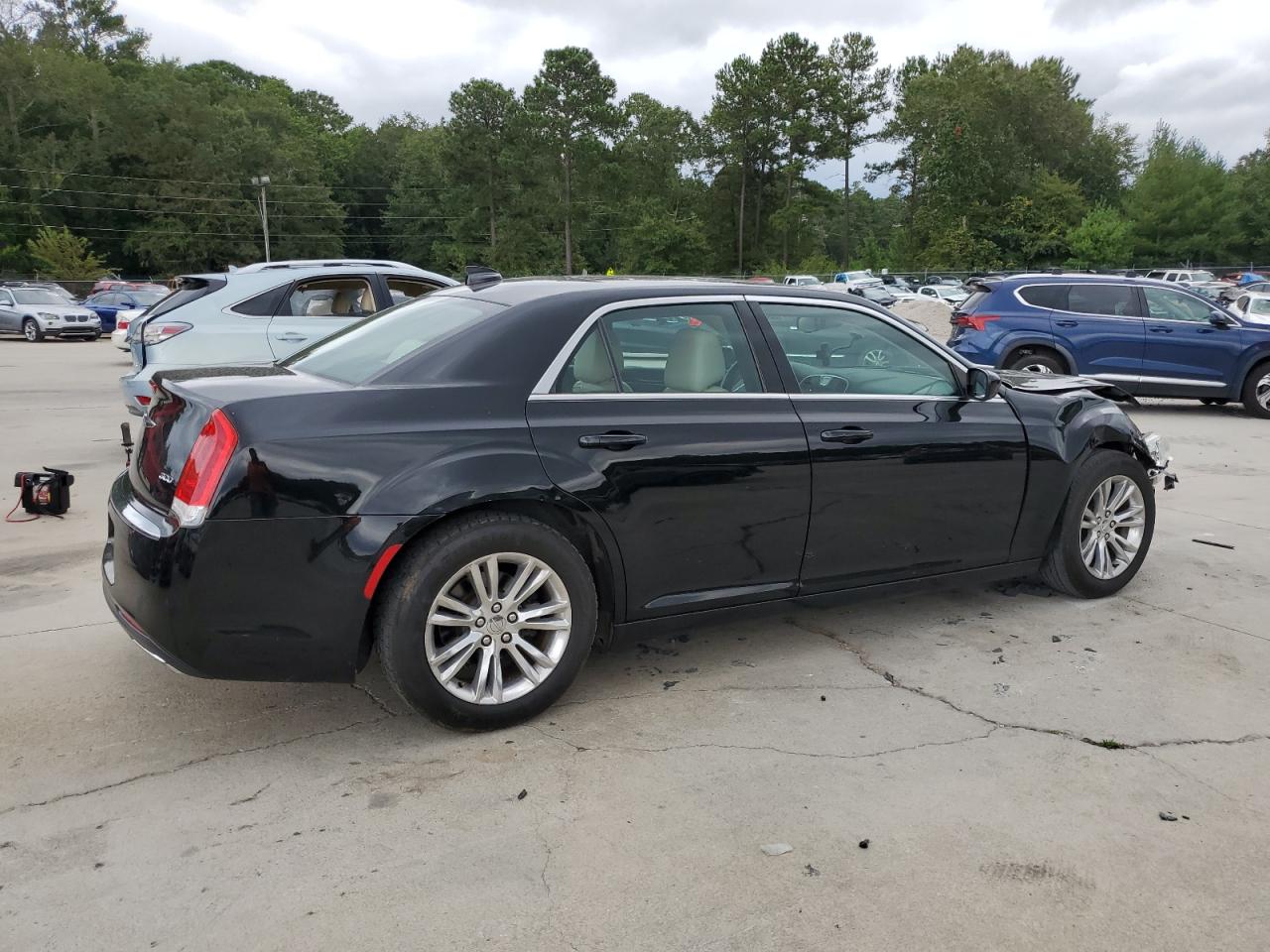 Lot #2974524494 2017 CHRYSLER 300 LIMITE