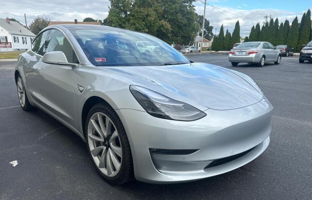 VIN 5YJ3E1EB8JF121473 2018 Tesla MODEL 3 no.1