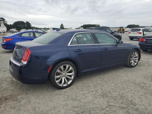 VIN 2C3CCAAG3HH596982 2017 Chrysler 300, Limited no.3