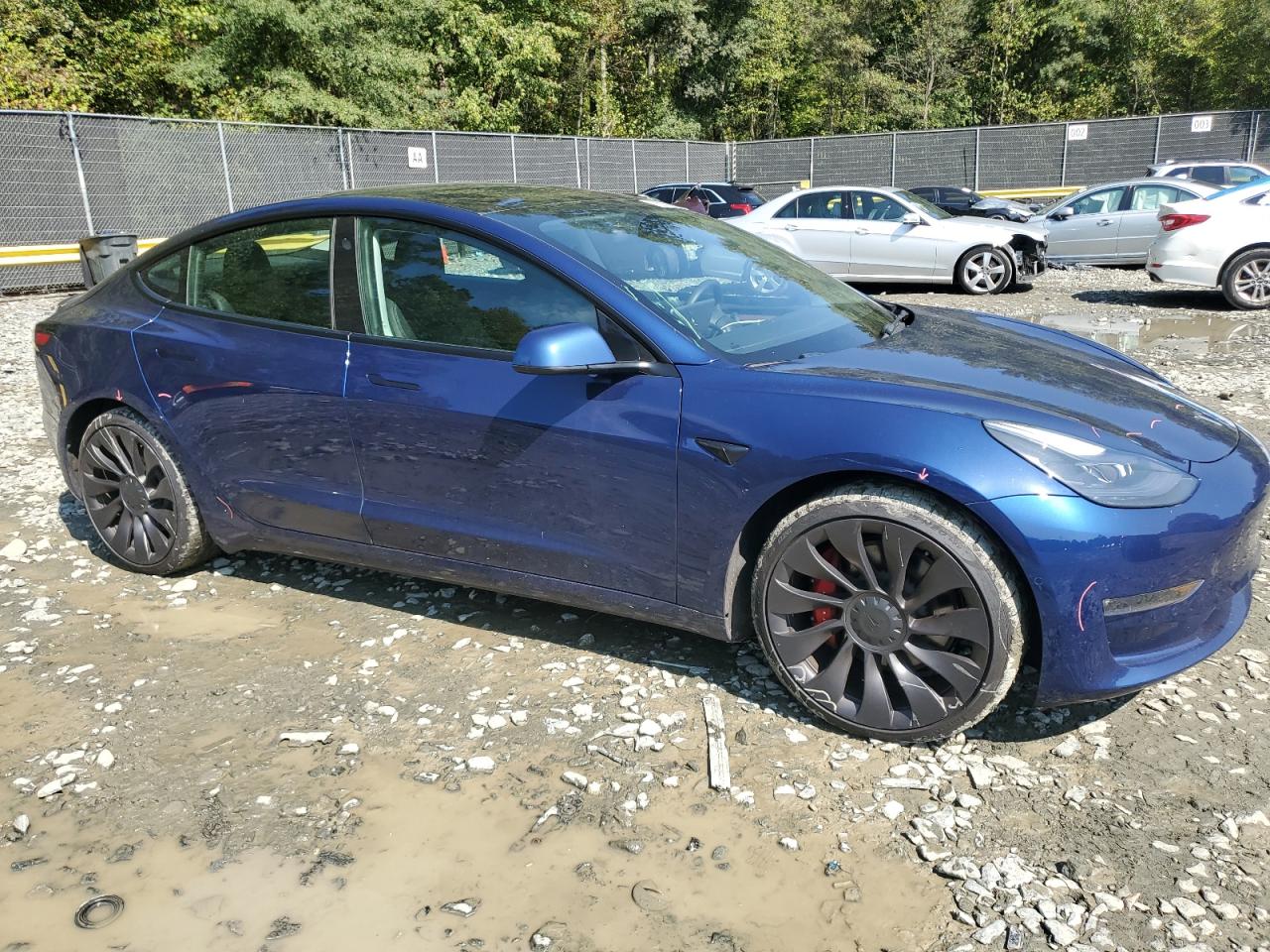 Lot #2960086045 2022 TESLA MODEL 3