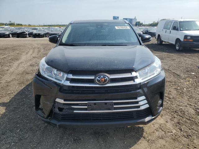 VIN 5TDJZRFH8HS397624 2017 Toyota Highlander, SE no.5