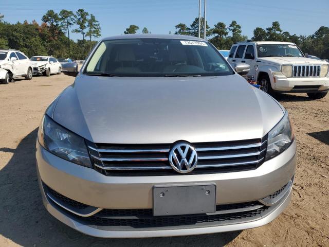 VIN 1VWBH7A37DC071068 2013 Volkswagen Passat, SE no.5