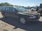 VOLVO V70 photo