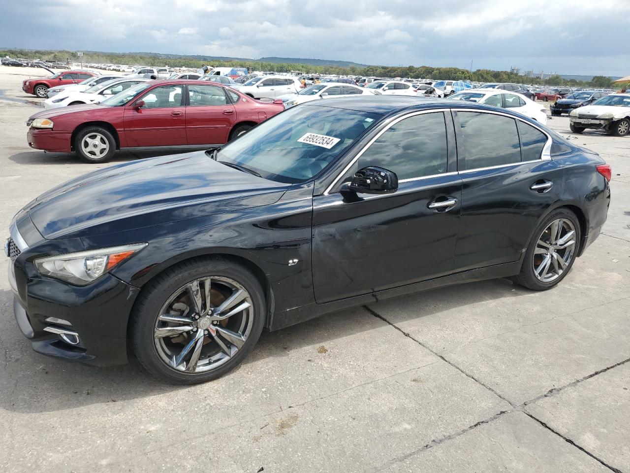 Infiniti Q50 2014 