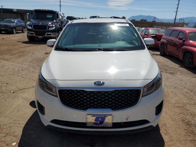 VIN KNDMB5C18H6231976 2017 KIA Sedona, LX no.5