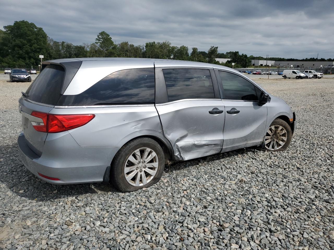 Lot #2940534477 2018 HONDA ODYSSEY LX