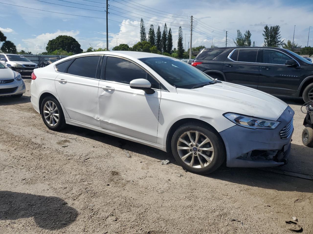 Lot #2857658993 2017 FORD FUSION SE