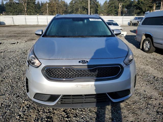 VIN KNDCB3LC6H5049586 2017 KIA Niro, FE no.5