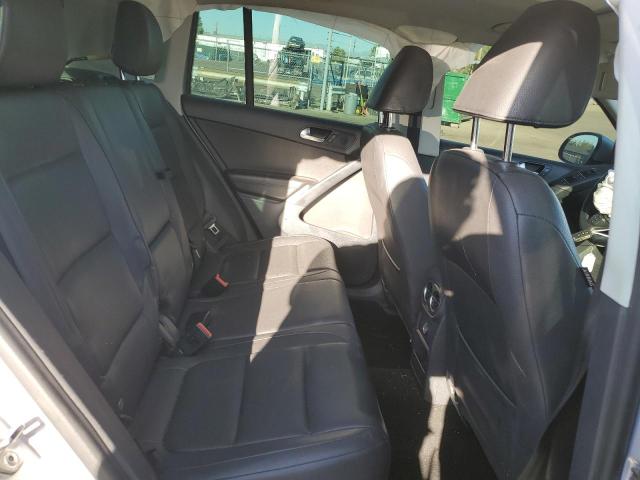 2017 VOLKSWAGEN TIGUAN WOL - WVGSV7AX2HK019157
