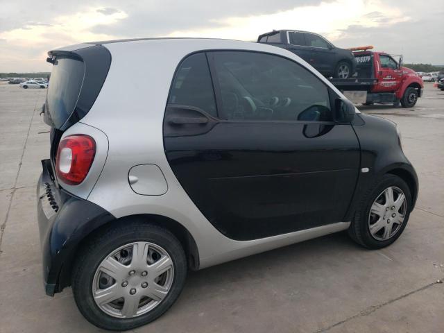 VIN WMEFJ5DA3GK125825 2016 Smart Fortwo no.3