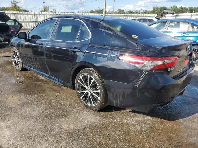 VIN 4T1B11HK0JU095540 2018 Toyota Camry, L no.2