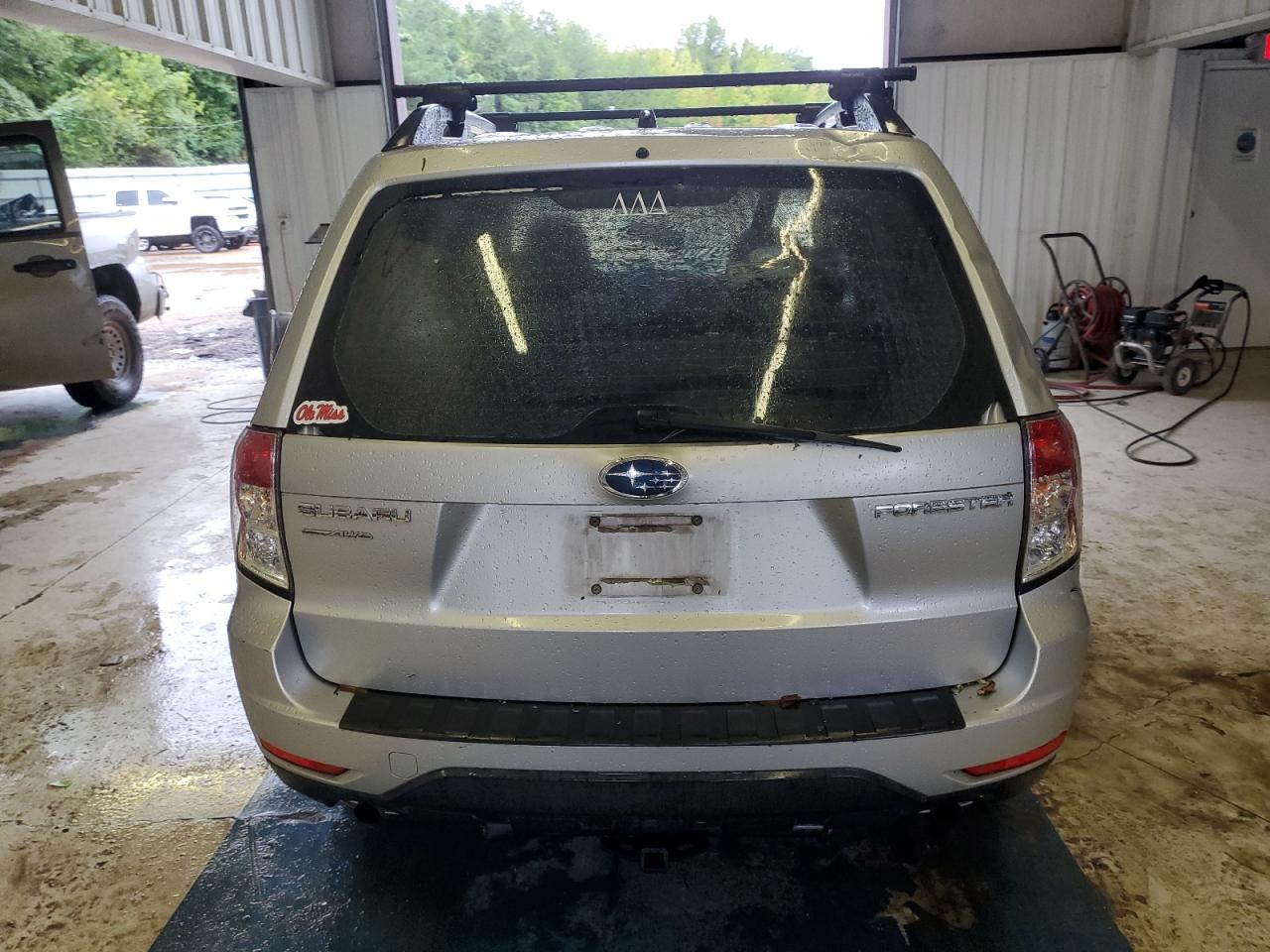 Lot #2872148236 2010 SUBARU FORESTER X