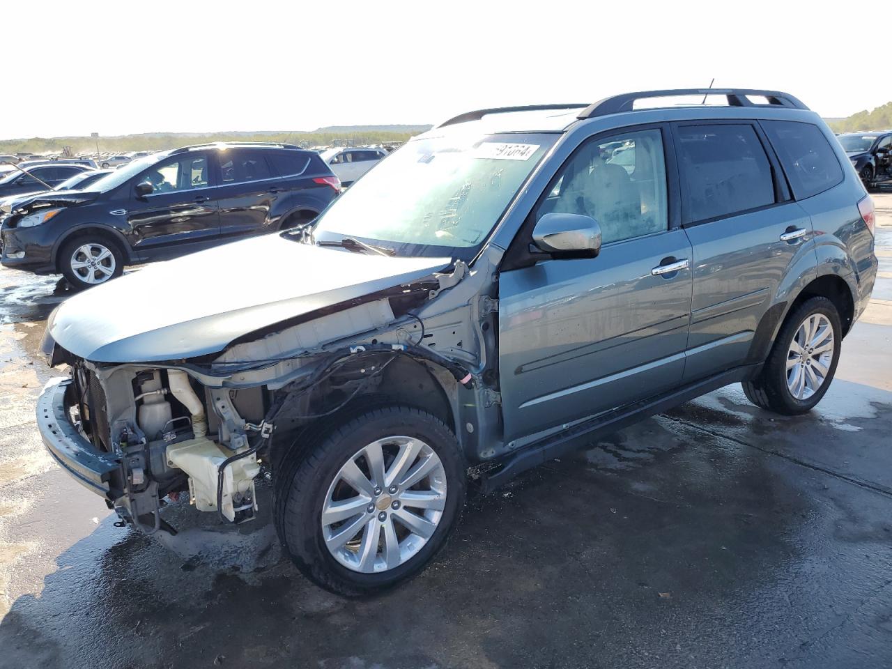 Subaru Forester 2011 Wagon body