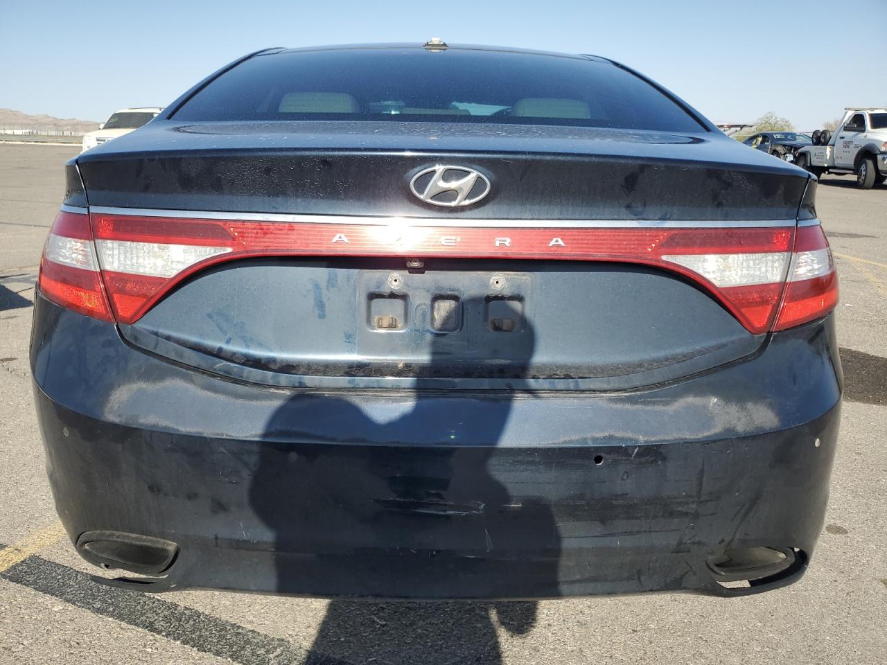 Lot #3024918405 2013 HYUNDAI AZERA GLS