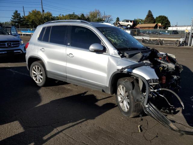 2017 VOLKSWAGEN TIGUAN WOL - WVGSV7AX2HK019157