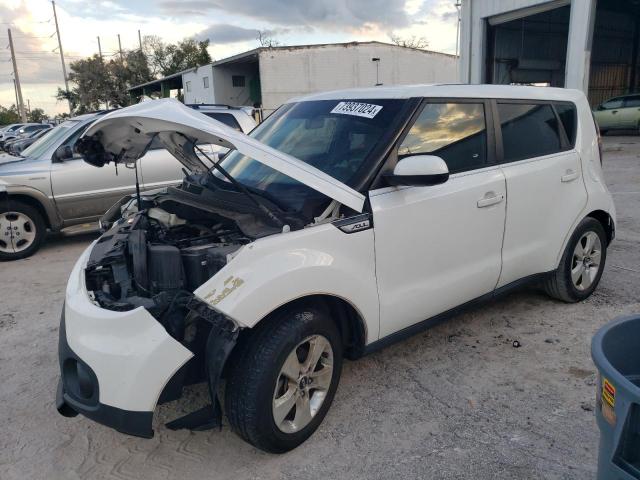 VIN KNDJN2A23H7455008 2017 KIA Soul no.1