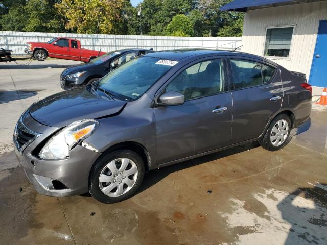 NISSAN VERSA S