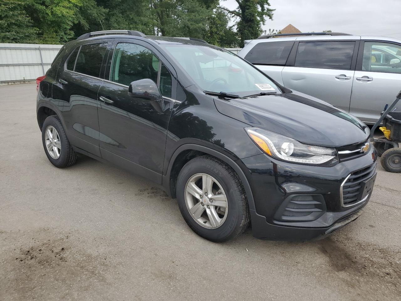 Lot #2959875382 2020 CHEVROLET TRAX 1LT