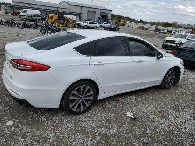 VIN 3FA6P0T92KR260151 2019 Ford Fusion, SE no.3