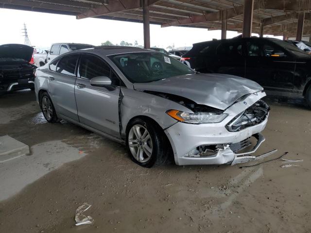 VIN 3FA6P0LU2JR170131 2018 Ford Fusion, Se Hybrid no.4