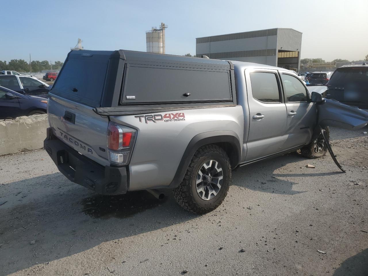 Lot #2945662175 2020 TOYOTA TACOMA DOU