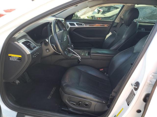 2015 HYUNDAI GENESIS 3. - KMHGN4JE5FU048172