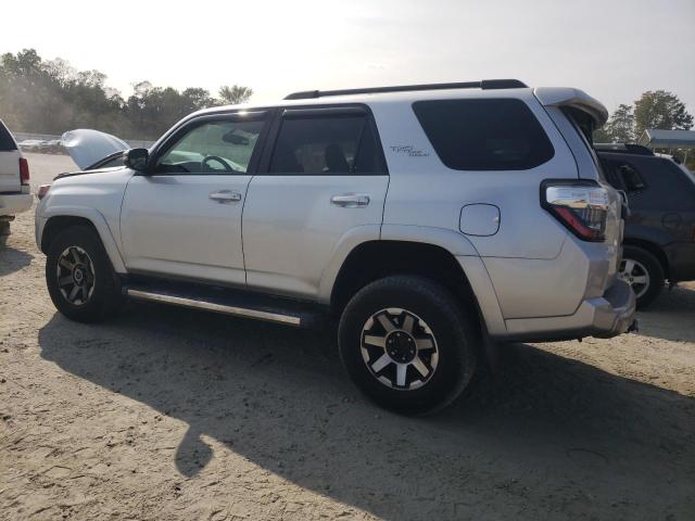 2019 TOYOTA 4RUNNER SR - JTEBU5JR9K5631614
