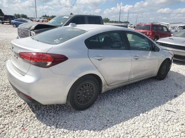 VIN 3KPFK4A70JE209643 2018 KIA Forte, LX no.3