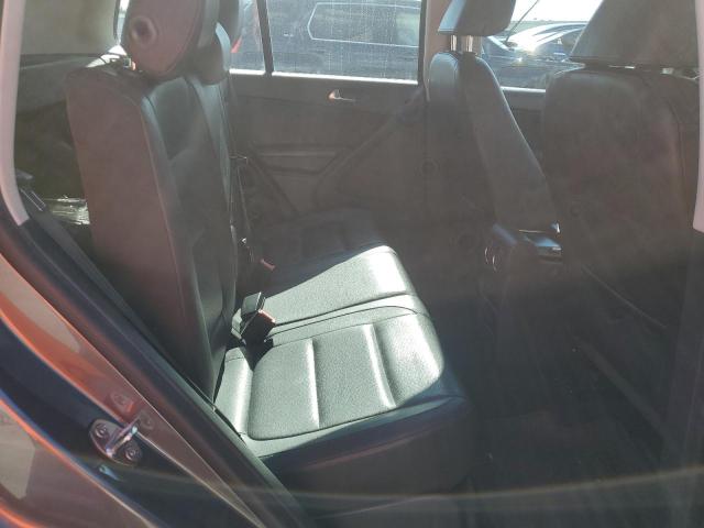 2017 VOLKSWAGEN TIGUAN S - WVGAV7AX9HK018311
