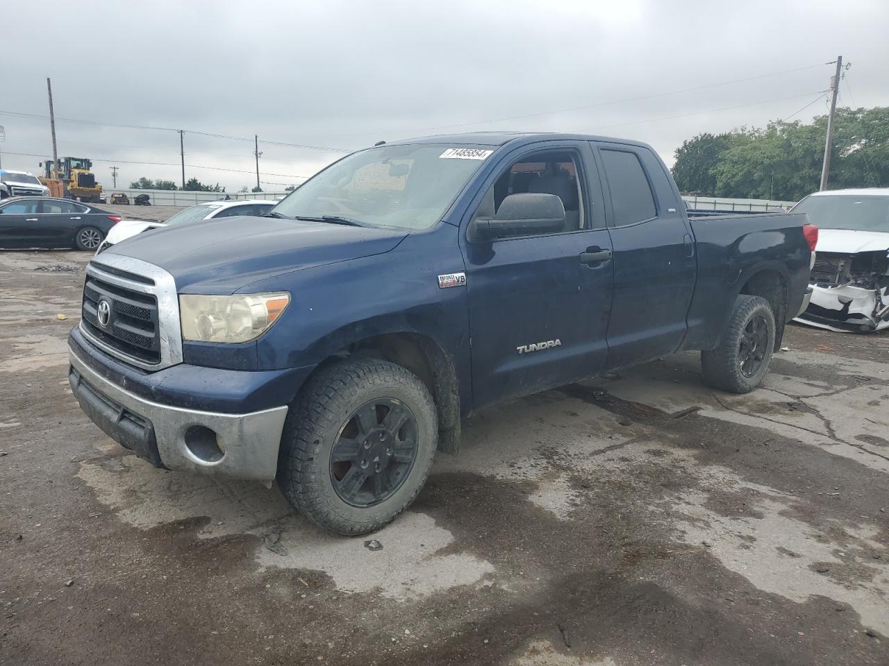 TOYOTA TUNDRA DOUBLE CAB SR5