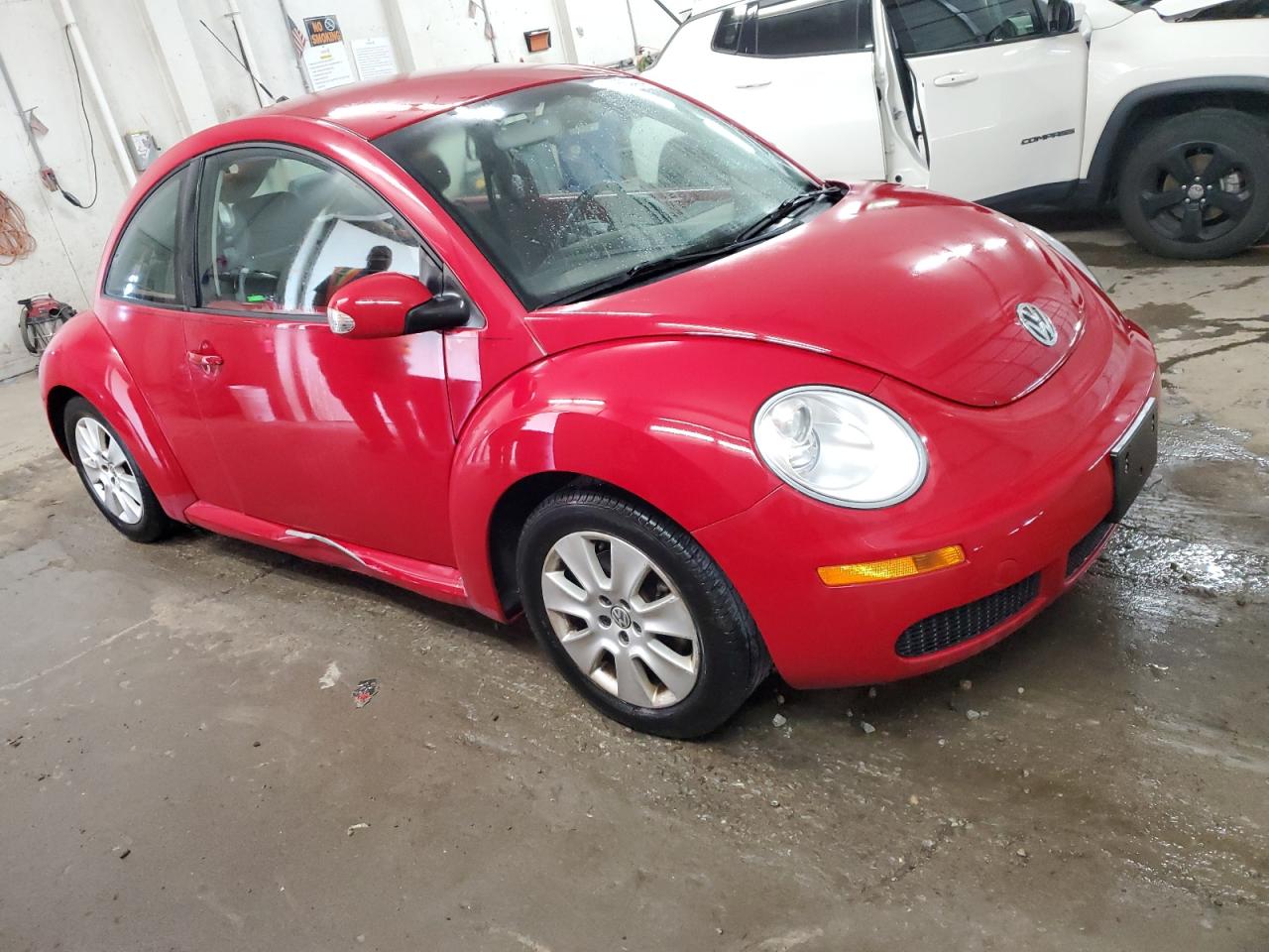 Lot #2855506723 2009 VOLKSWAGEN NEW BEETLE