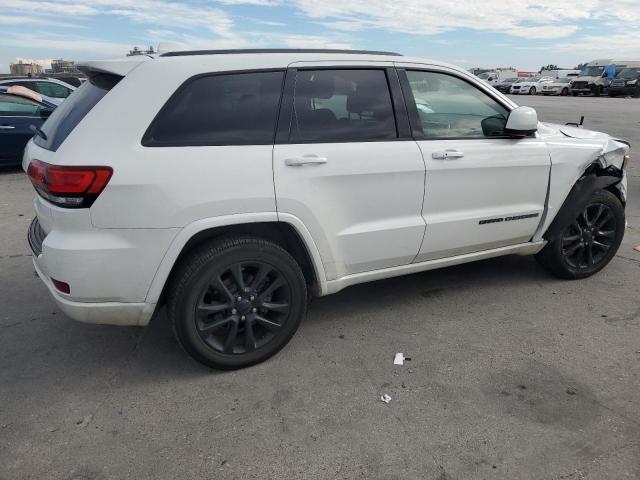 VIN 1C4RJEAG0JC430852 2018 JEEP GRAND CHEROKEE no.3