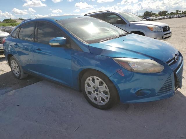 VIN 1FADP3F25EL378673 2014 Ford Focus, SE no.4