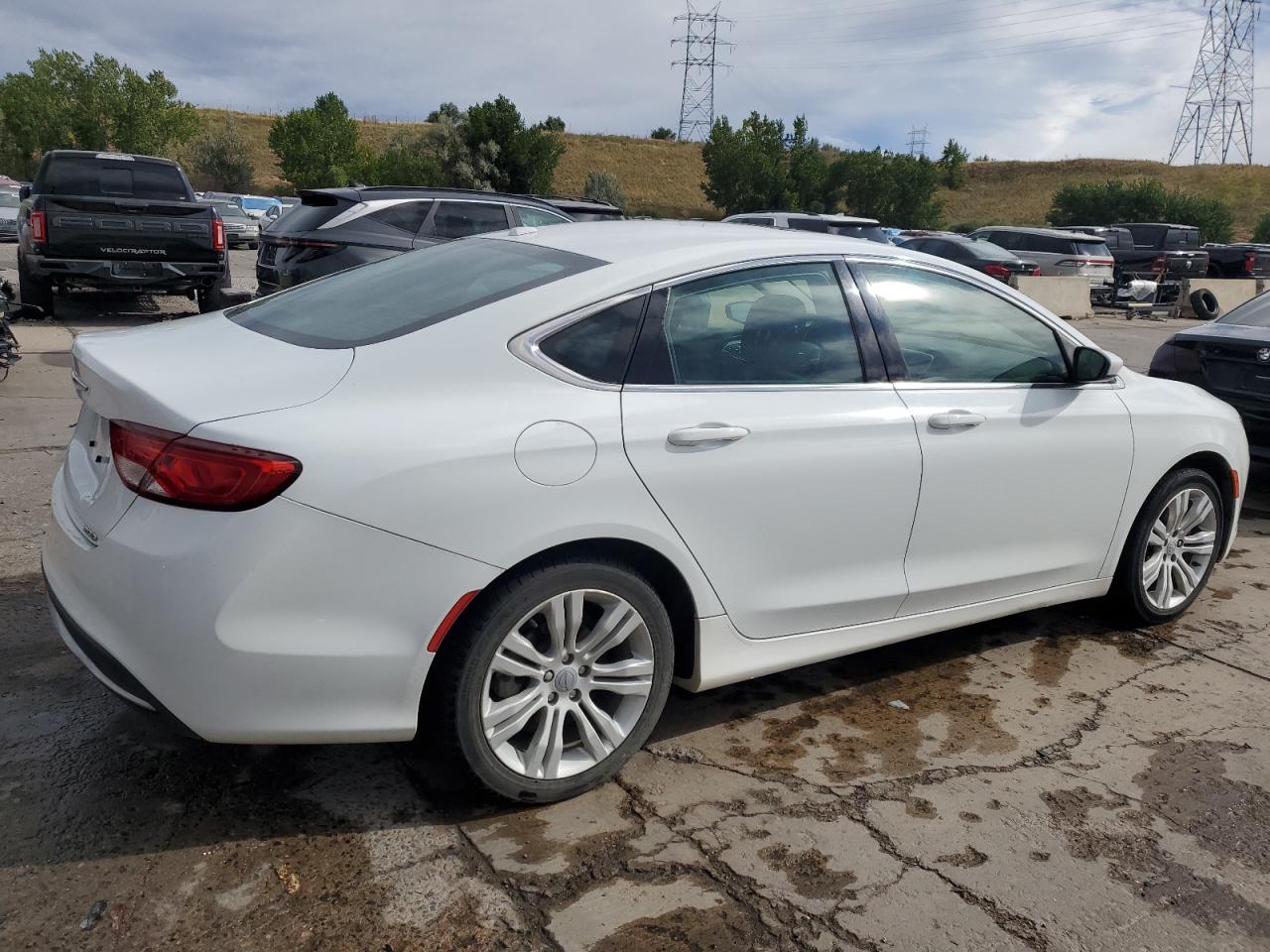 Lot #2891176173 2015 CHRYSLER 200 LIMITE