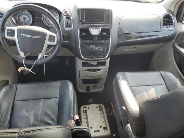 2015 CHRYSLER TOWN & COU 2C4RC1BG1FR645009