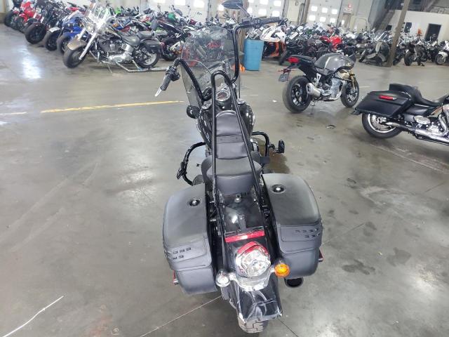 2020 HARLEY-DAVIDSON FLHCS 1HD1YBK19LB049025