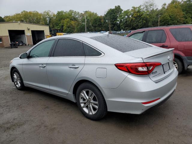 VIN 5NPE24AF3GH303314 2016 Hyundai Sonata, SE no.2