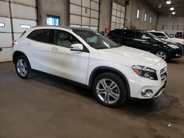 2018 MERCEDES-BENZ GLA 250 4M - WDCTG4GB9JJ371428
