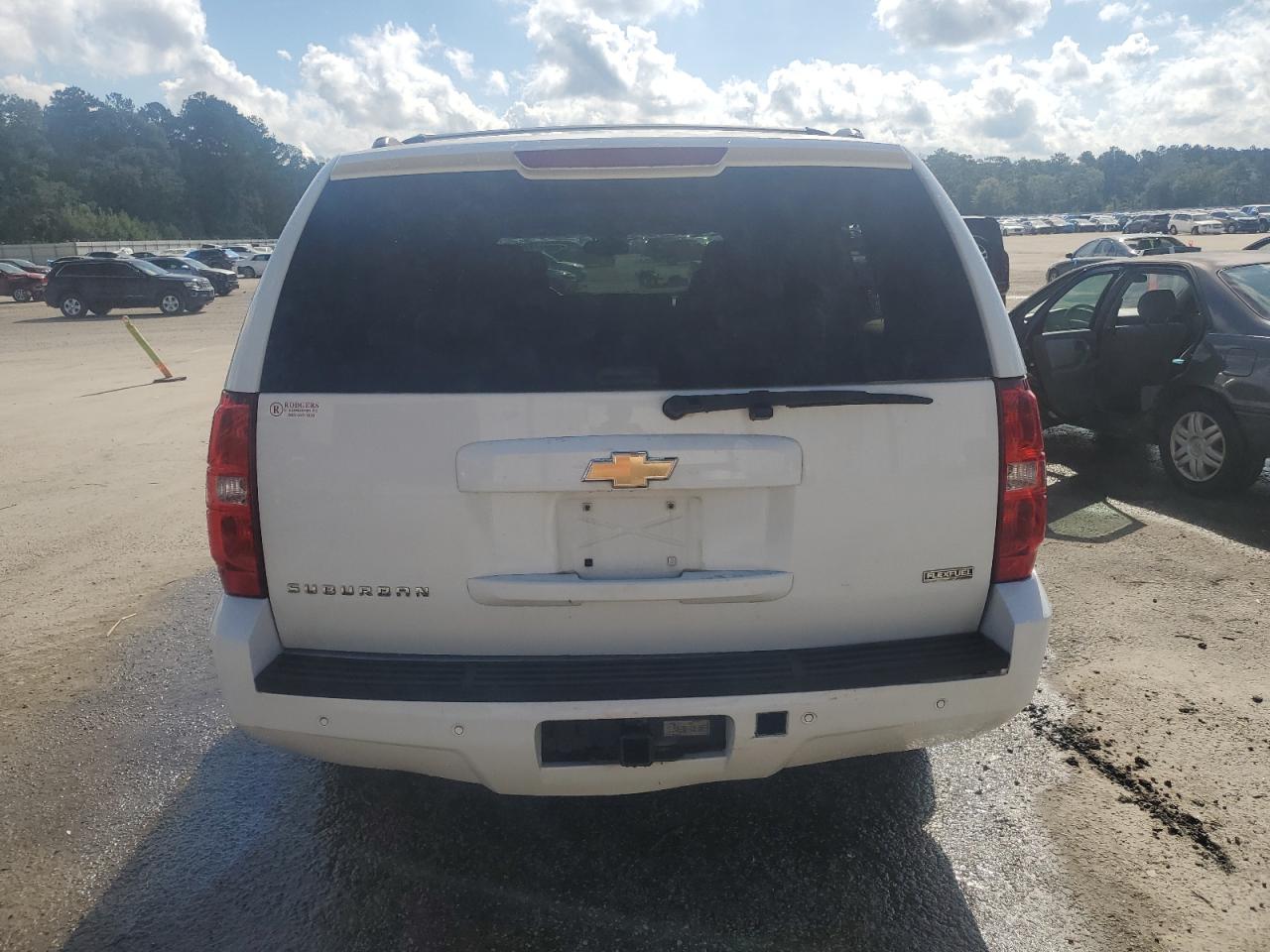 Lot #2909610382 2011 CHEVROLET SUBURBAN K