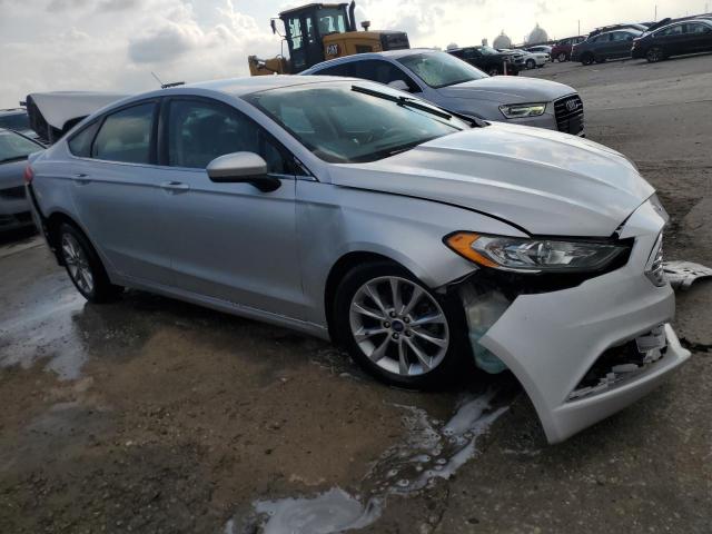 VIN 3FA6P0H71HR159991 2017 Ford Fusion, SE no.4