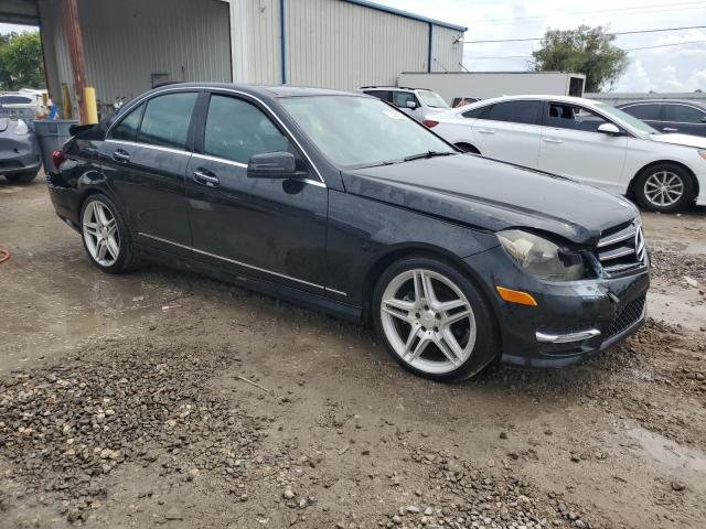 VIN WDDGF4HB4EA966109 2014 Mercedes-Benz C-Class, 250 no.4