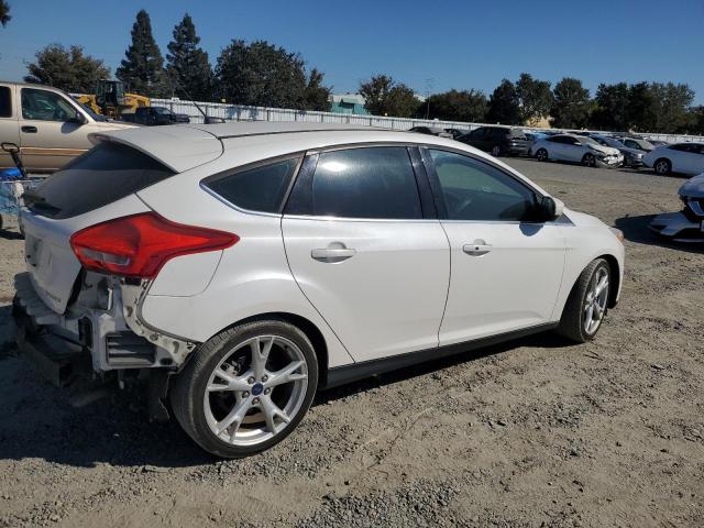 VIN 1FADP3N23FL221954 2015 Ford Focus, Titanium no.3