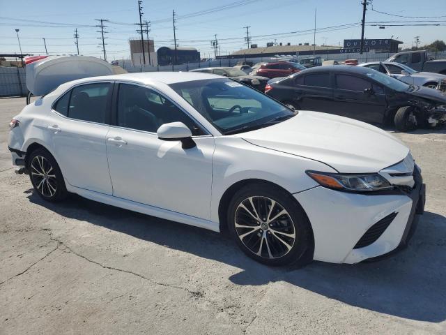 VIN 4T1B11HK7JU563991 2018 Toyota Camry, L no.4